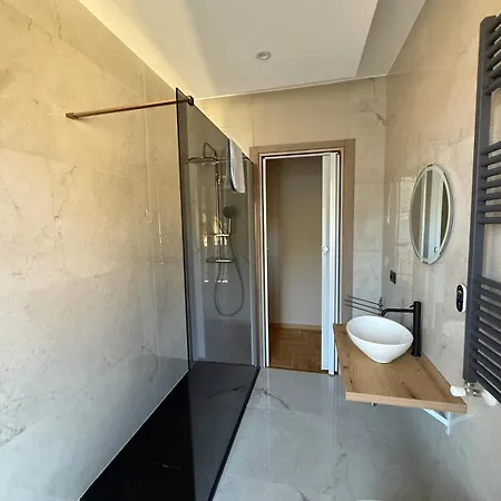 Salvia, Boutique דירה